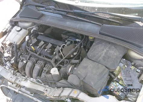 2015 Ford Focus Se z USA, uszkodzony, nr VIN 1FADP3F27FL376151